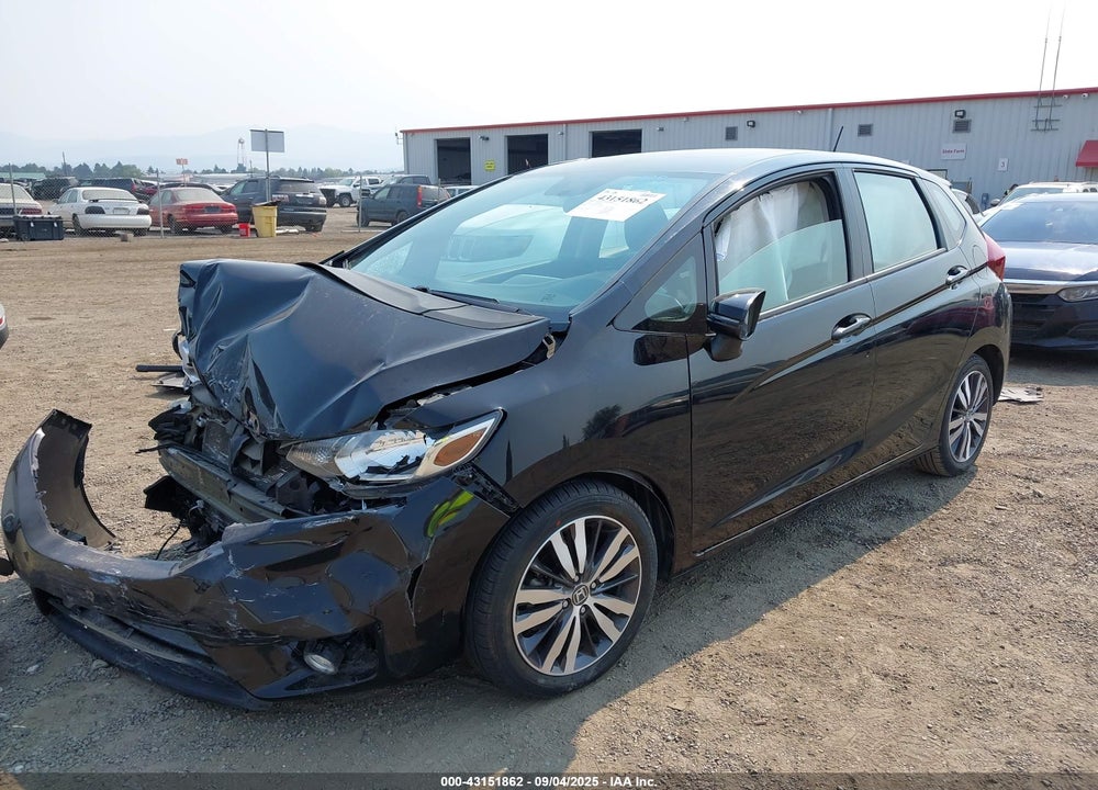 2016 HONDA FIT VIN: 3HGGK5H92GM705254