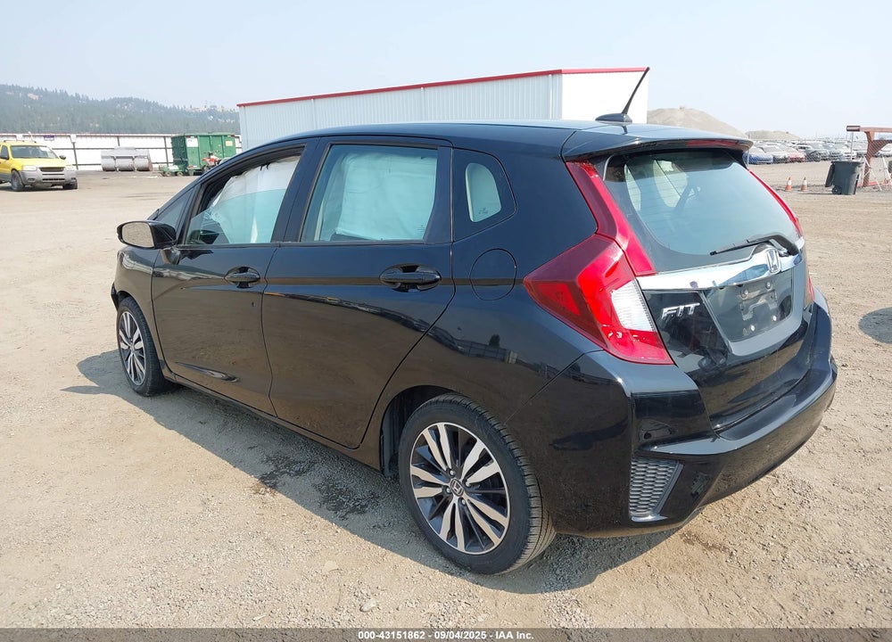 2016 HONDA FIT VIN: 3HGGK5H92GM705254