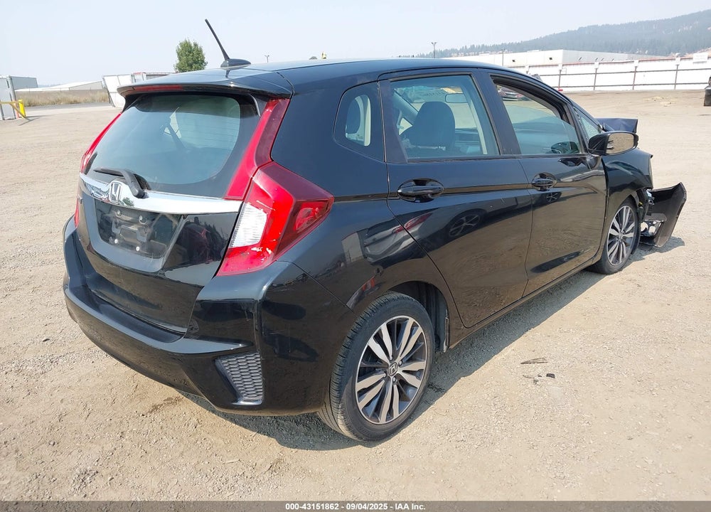 2016 HONDA FIT VIN: 3HGGK5H92GM705254