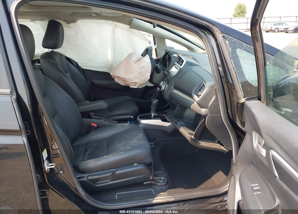 2016 HONDA FIT VIN: 3HGGK5H92GM705254