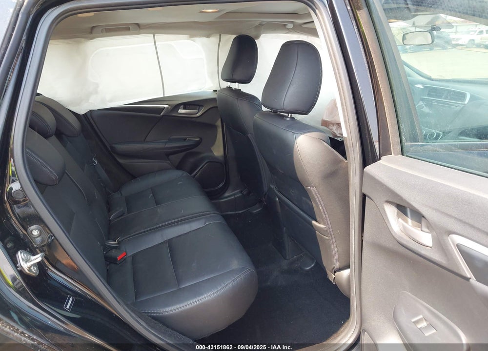 2016 HONDA FIT VIN: 3HGGK5H92GM705254