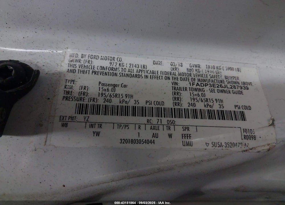 2018 FORD FOCUS VIN: 1FADP3E26JL287939