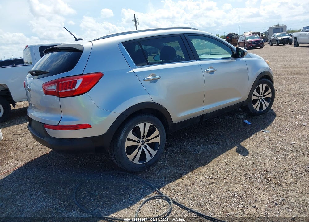 2011 KIA SPORTAGE VIN: KNDPC3A25B7109247