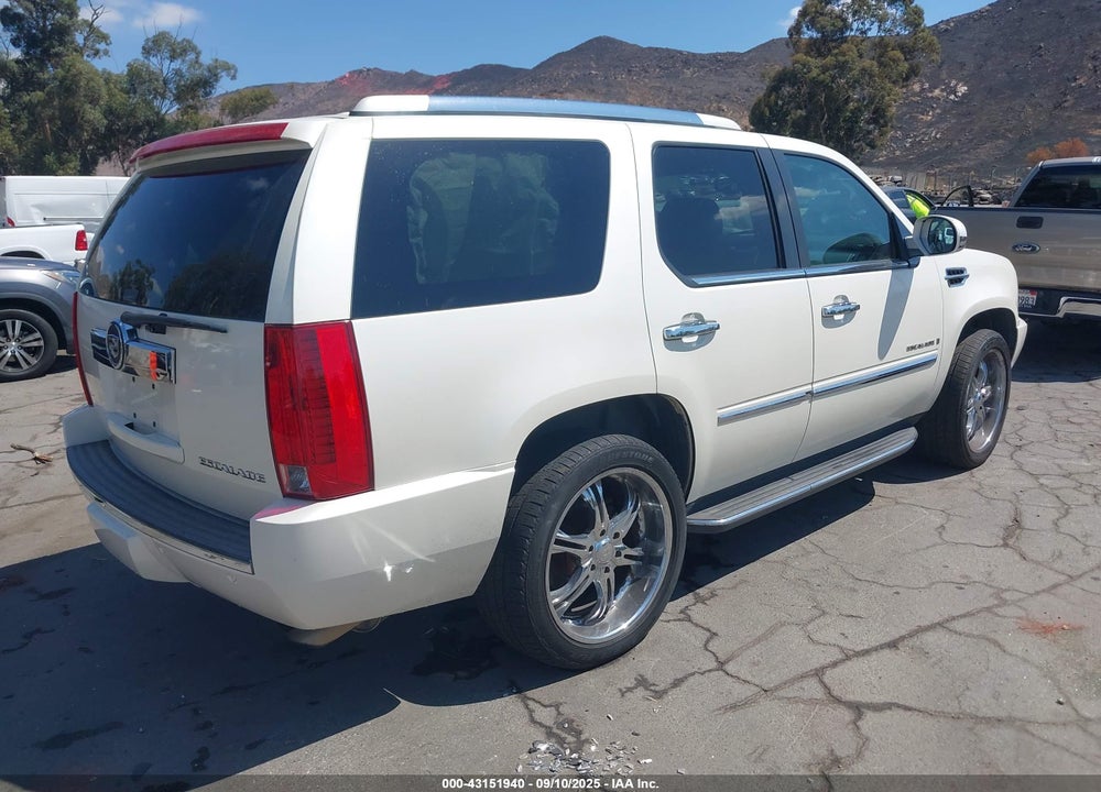 2008 CADILLAC ESCALADE STANDARD VIN: 1GYFK63878R168471