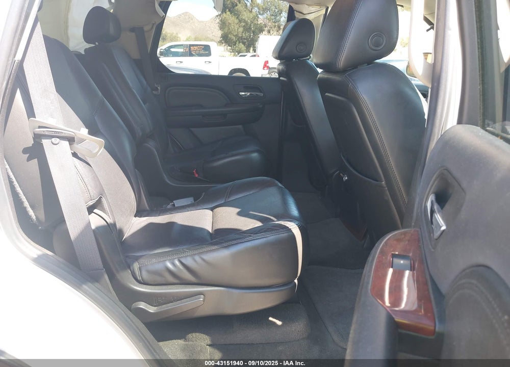 2008 CADILLAC ESCALADE STANDARD VIN: 1GYFK63878R168471