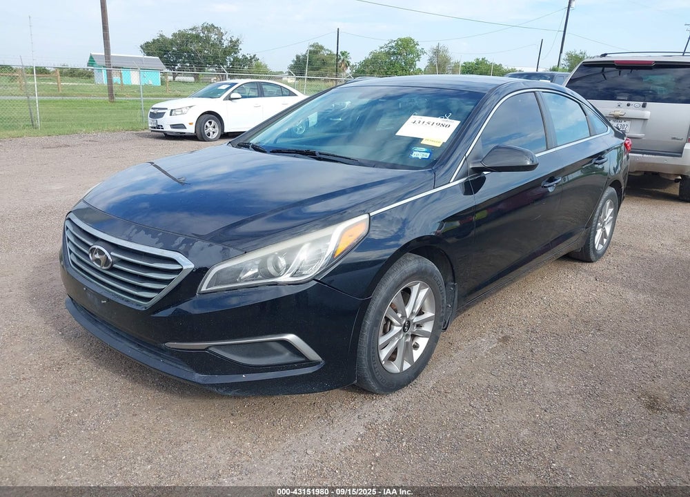 2017 HYUNDAI SONATA VIN: 5NPE24AF1HH477688