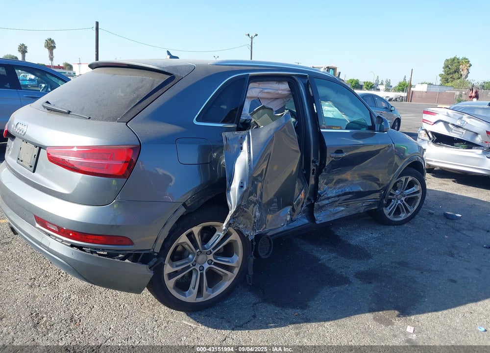 2017 AUDI Q3 2.0T PREMIUM VIN: WA1HCCFS5HR011016