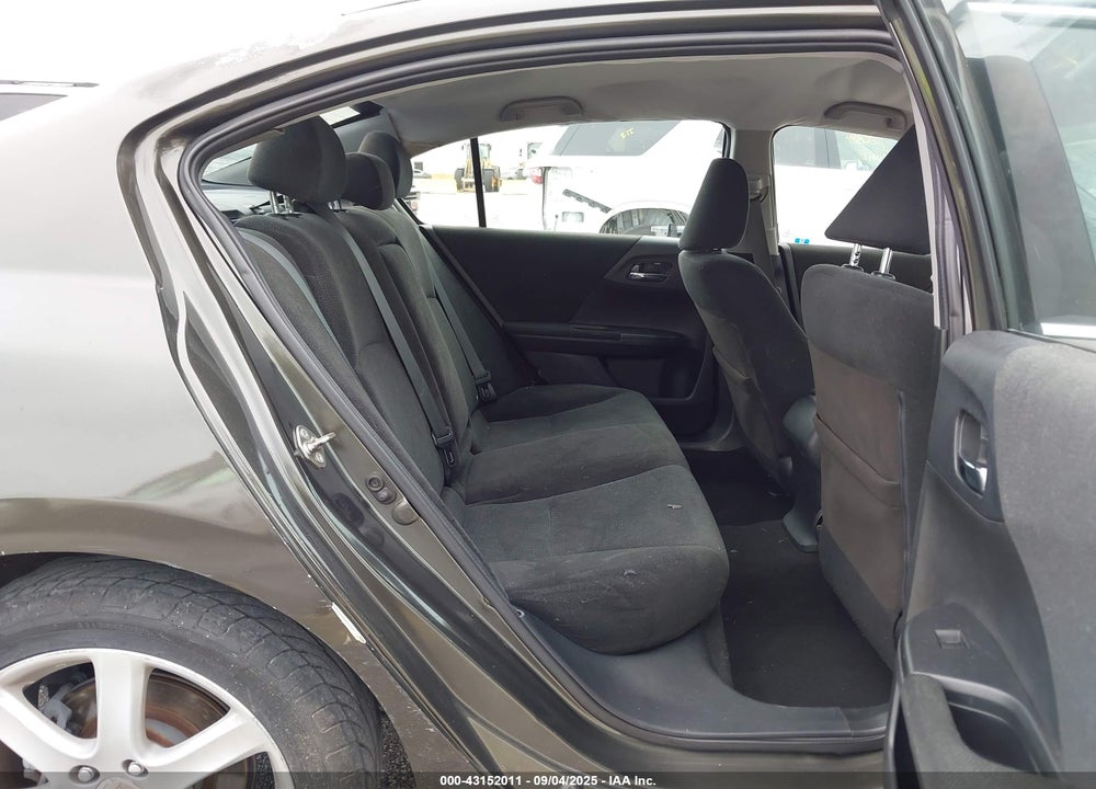 2013 HONDA ACCORD VIN: 1HGCR2F34DA062700