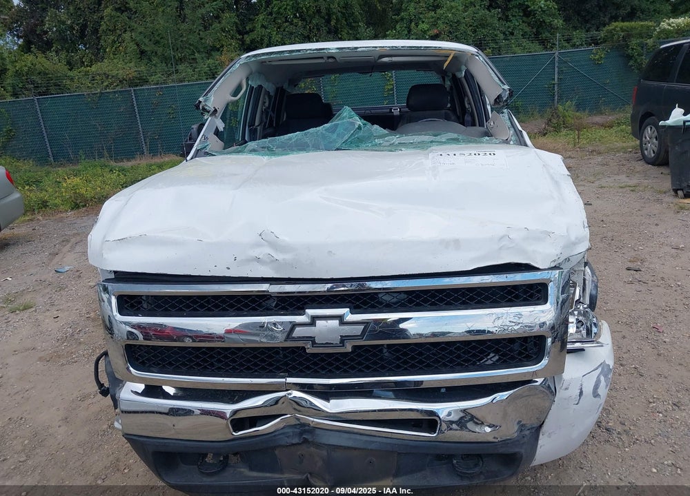 2011 CHEVROLET SILVERADO 1500 VIN: 3GCPKSEA9BG155232