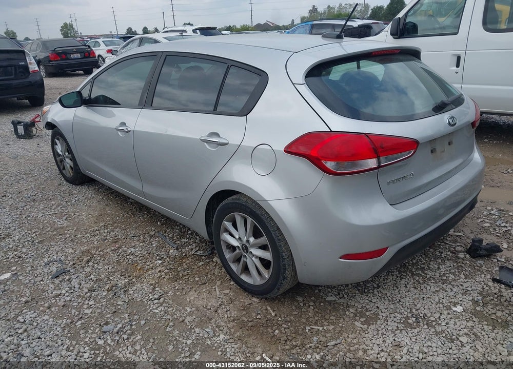 2017 KIA FORTE VIN: KNAFK5A81H5669587