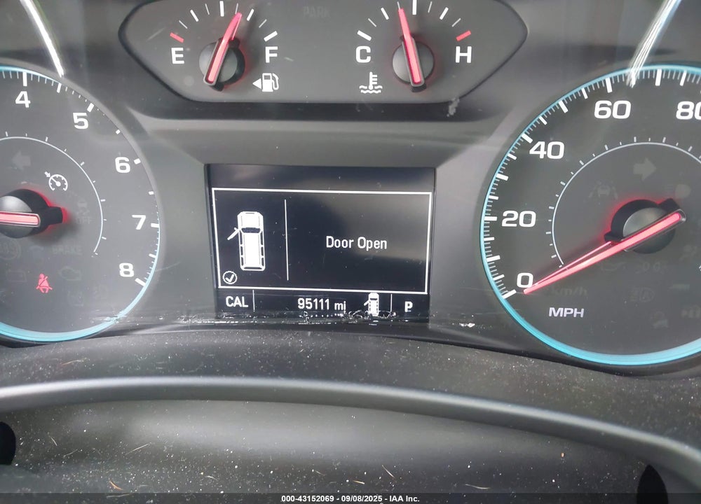 2018 CHEVROLET EQUINOX LT VIN: 2GNAXJEV6J6339355