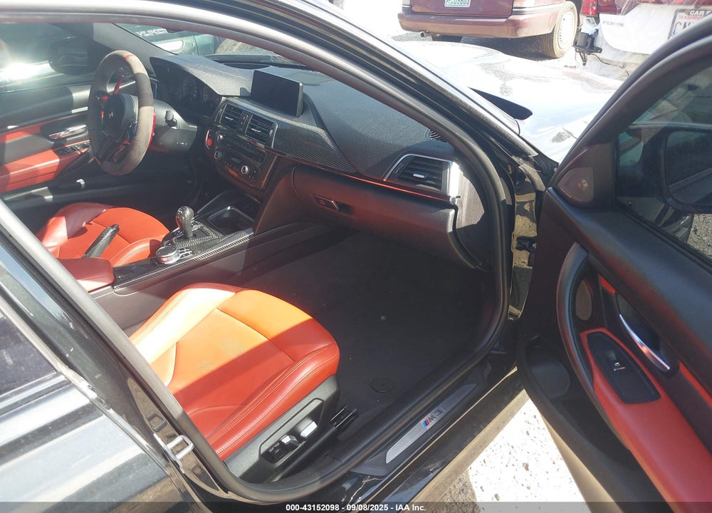 2018 BMW M3 VIN: WBS8M9C56J5L71535