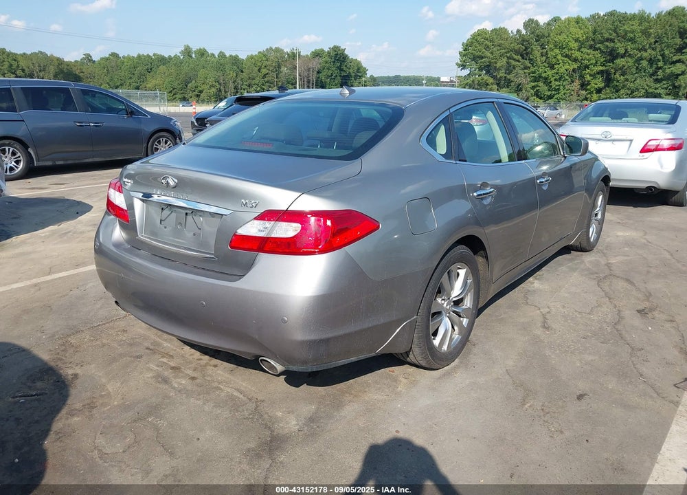 2013 INFINITI M37 VIN: JN1BY1AP5DM513684