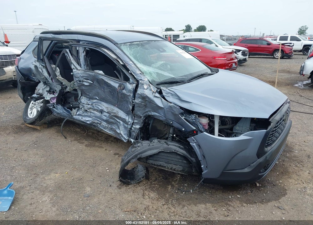 2022 TOYOTA COROLLA CROSS LE VIN: 7MUCAAAG5NV037129