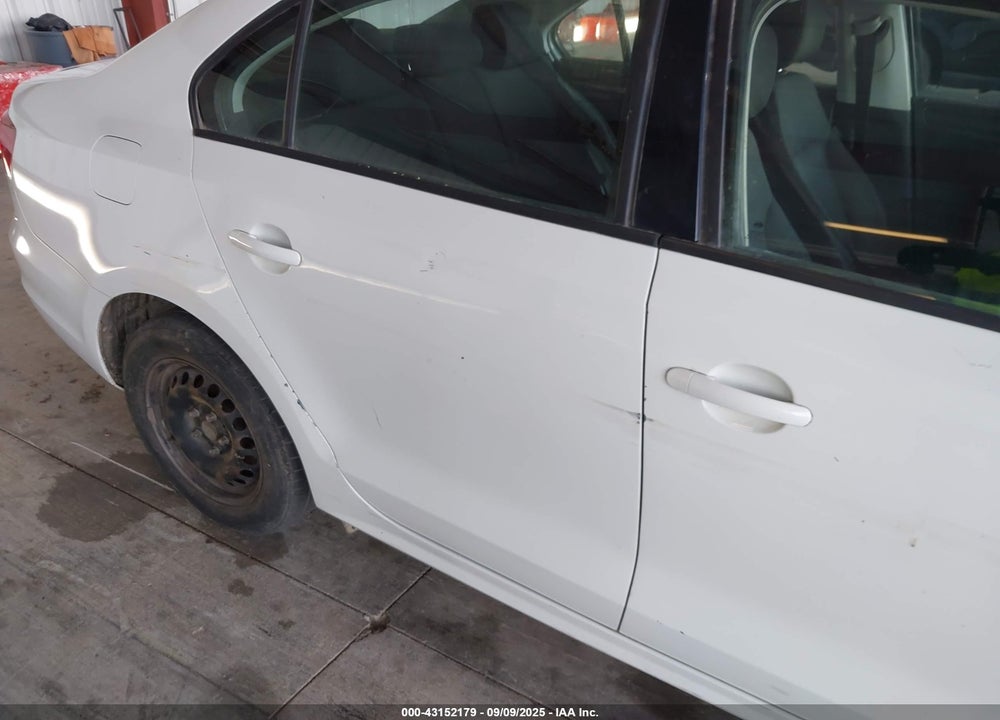 2016 VOLKSWAGEN JETTA VIN: 3VW267AJ3GM262008