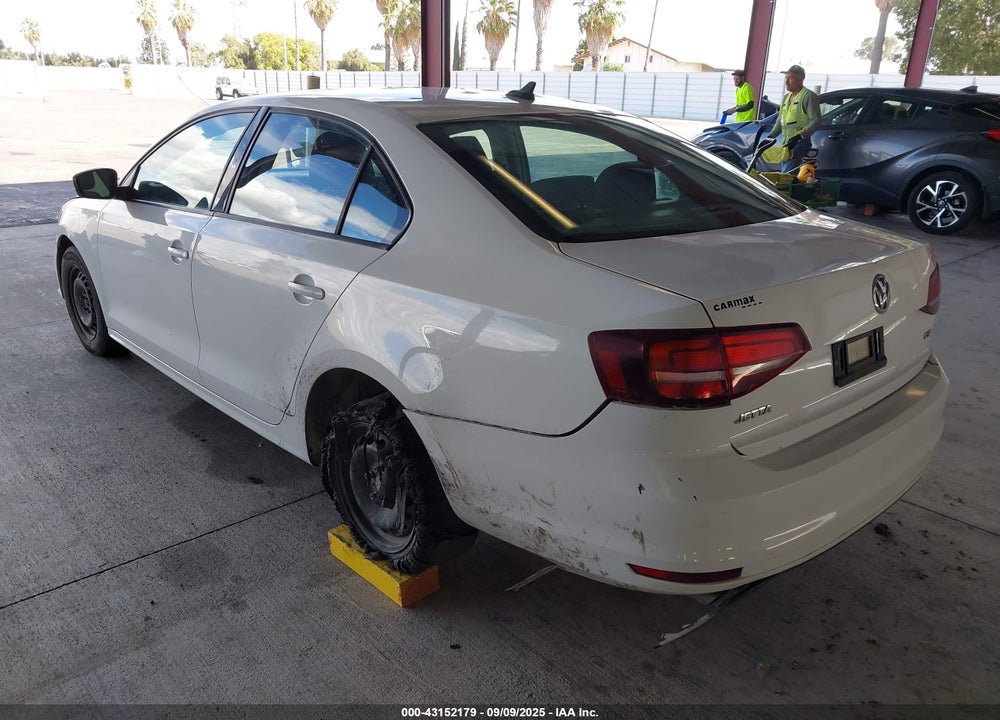 2016 VOLKSWAGEN JETTA VIN: 3VW267AJ3GM262008