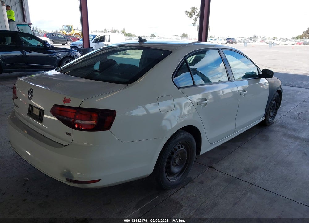 2016 VOLKSWAGEN JETTA VIN: 3VW267AJ3GM262008