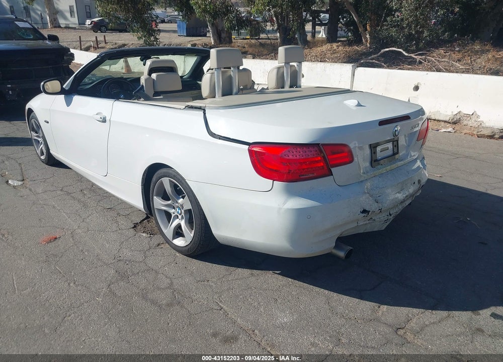 2011 BMW 3 SERIES VIN: WBADX7C53BE579131