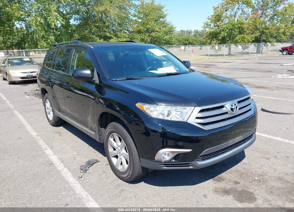 2013 TOYOTA HIGHLANDER SE V6 VIN: 5TDBK3EH8DS211713