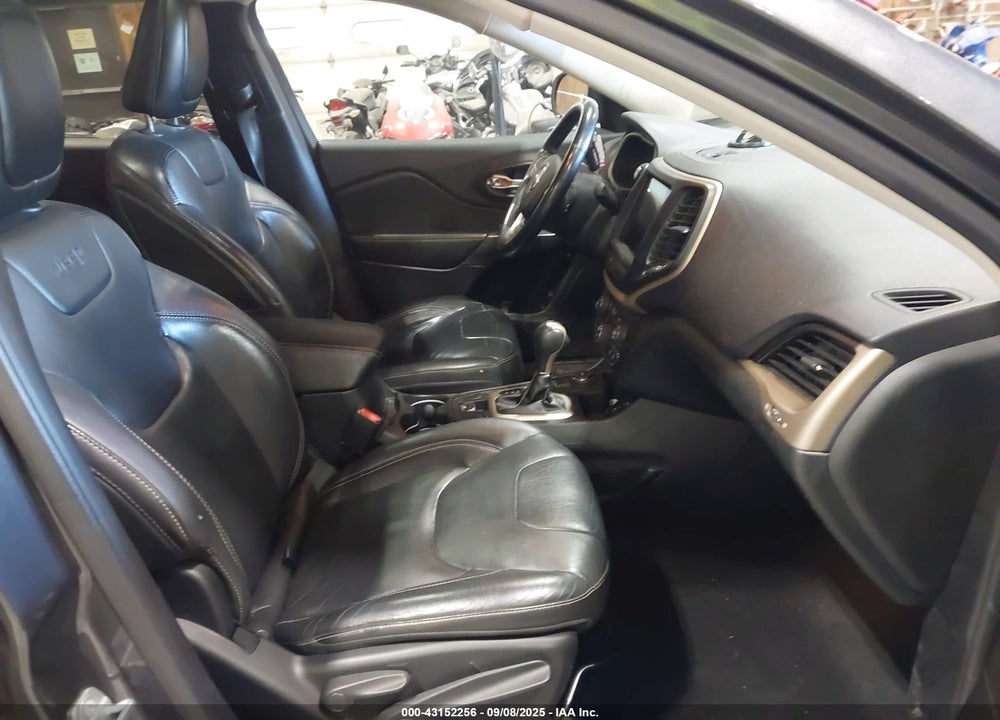 2015 JEEP CHEROKEE VIN: 1C4PJMDS6FW682399