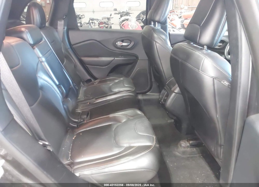 2015 JEEP CHEROKEE VIN: 1C4PJMDS6FW682399