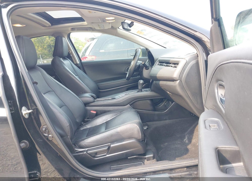 2019 HONDA HR-V VIN: 3CZRU6H92KM711520