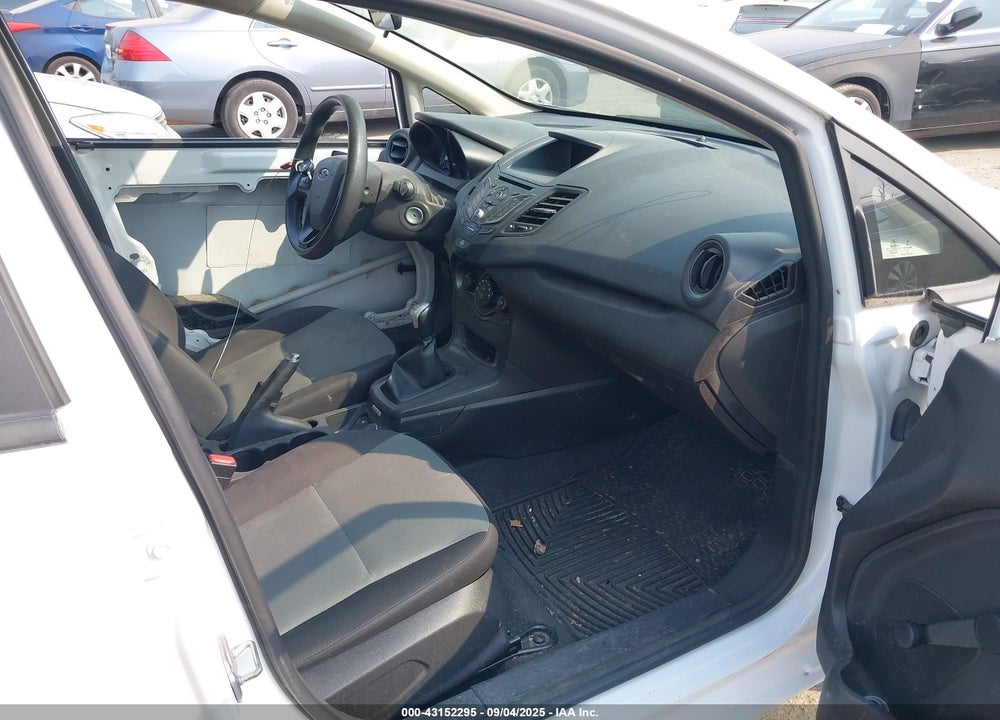 2016 FORD FIESTA VIN: 3FADP4TJXGM195305