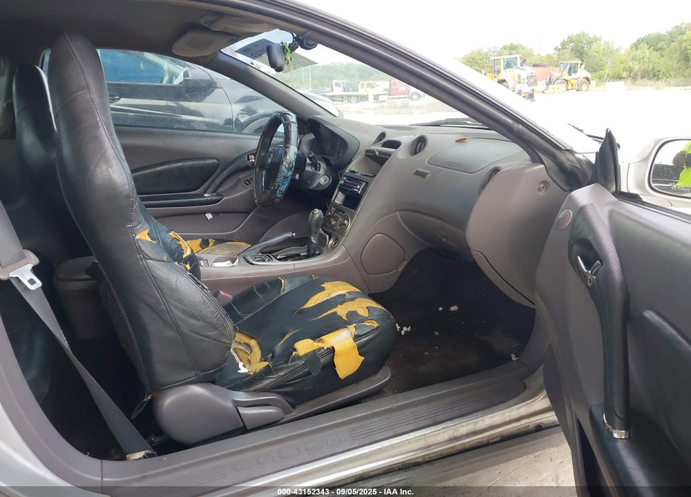 2000 TOYOTA CELICA GT VIN: JTDDR32T7Y0017373