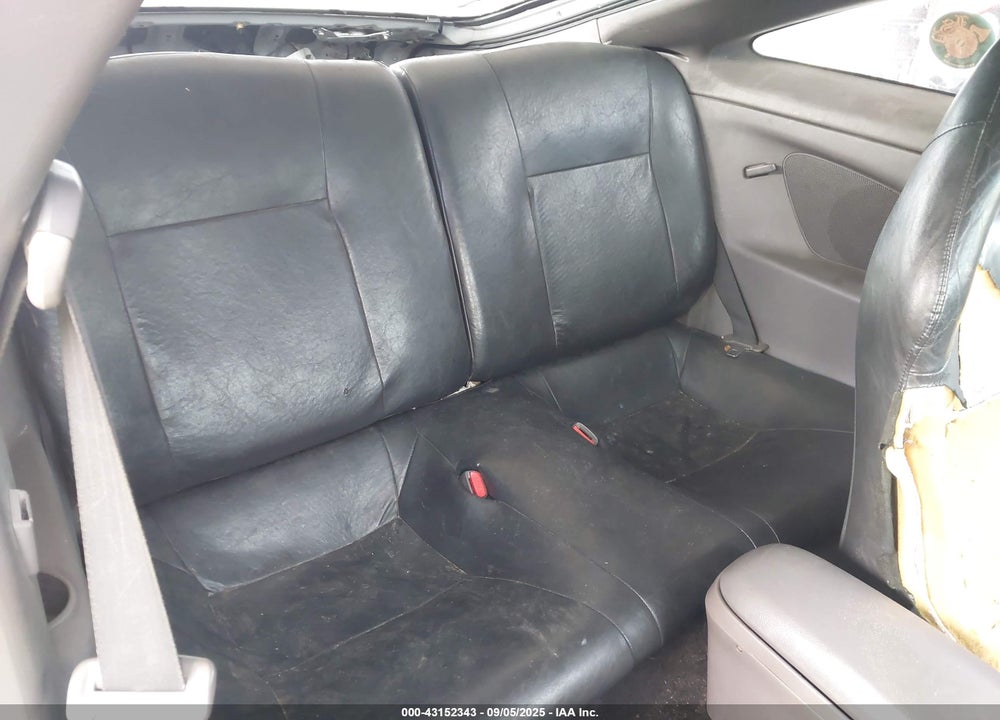 2000 TOYOTA CELICA GT VIN: JTDDR32T7Y0017373