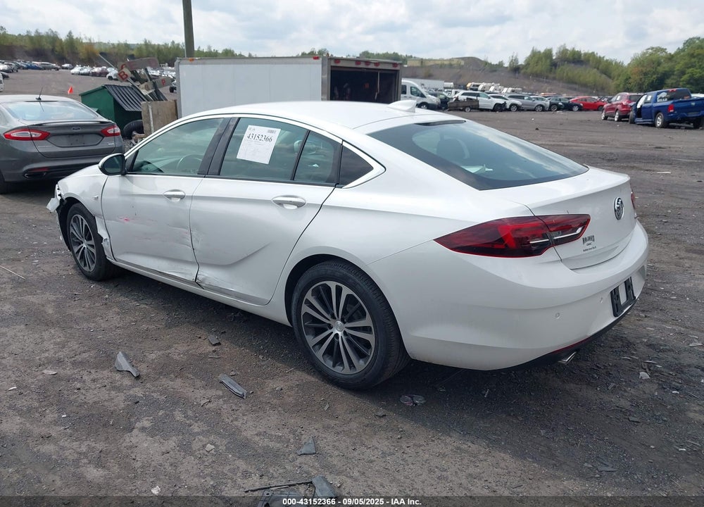 2019 BUICK REGAL SPORTBACK VIN: W04GR6SXXK1009684