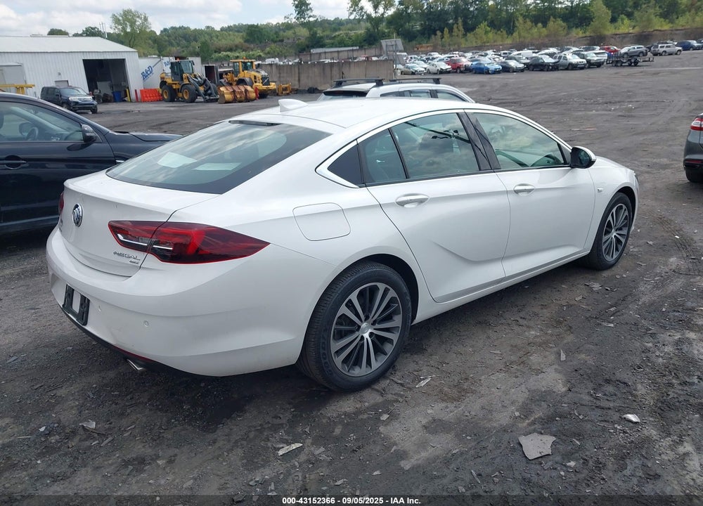 2019 BUICK REGAL SPORTBACK VIN: W04GR6SXXK1009684