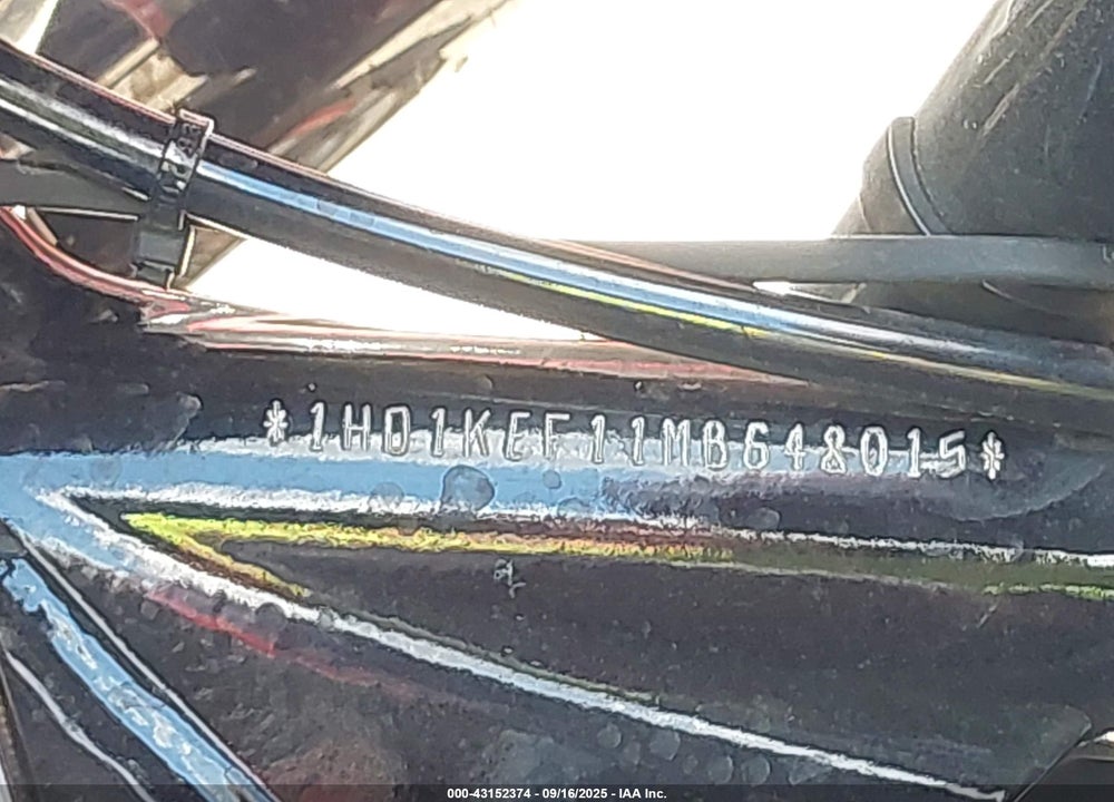 2021 HARLEY-DAVIDSON FLHTK VIN: 1HD1KEF11MB648015