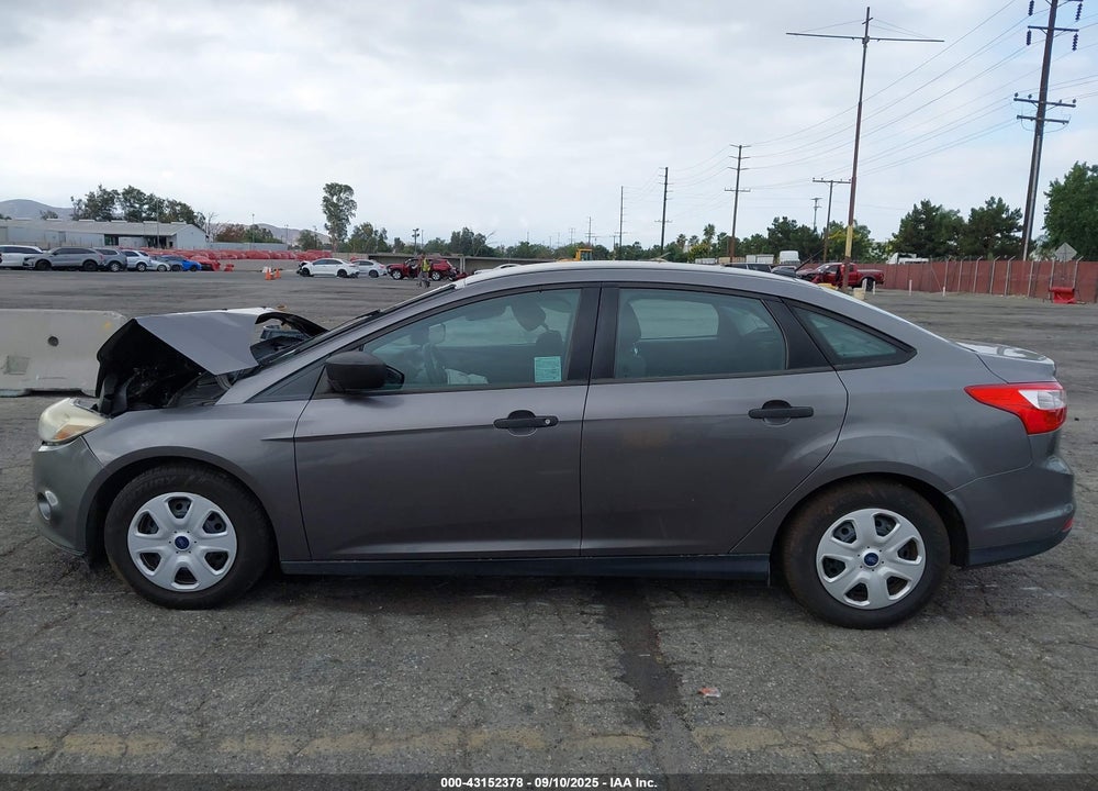 2014 FORD FOCUS VIN: 1FADP3E29EL374241