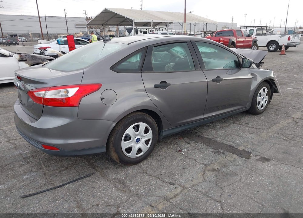 2014 FORD FOCUS VIN: 1FADP3E29EL374241