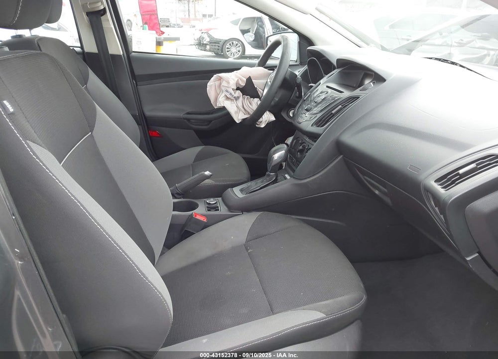 2014 FORD FOCUS VIN: 1FADP3E29EL374241