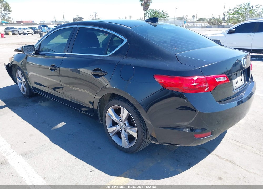2014 ACURA ILX 2.0L VIN: 19VDE1F35EE014008