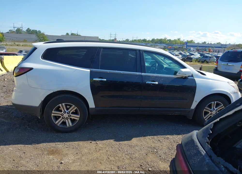 2017 CHEVROLET TRAVERSE VIN: 1GNKRGKD4HJ136202