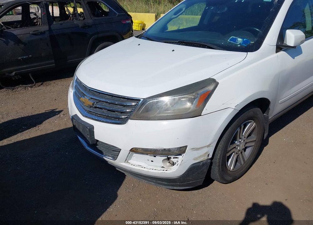 2017 CHEVROLET TRAVERSE VIN: 1GNKRGKD4HJ136202