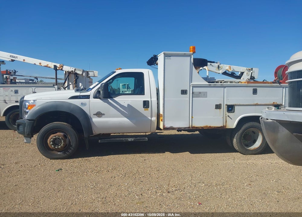 2011 FORD F-550 CHASSIS XL VIN: 1FDUF5HT4BEB78202