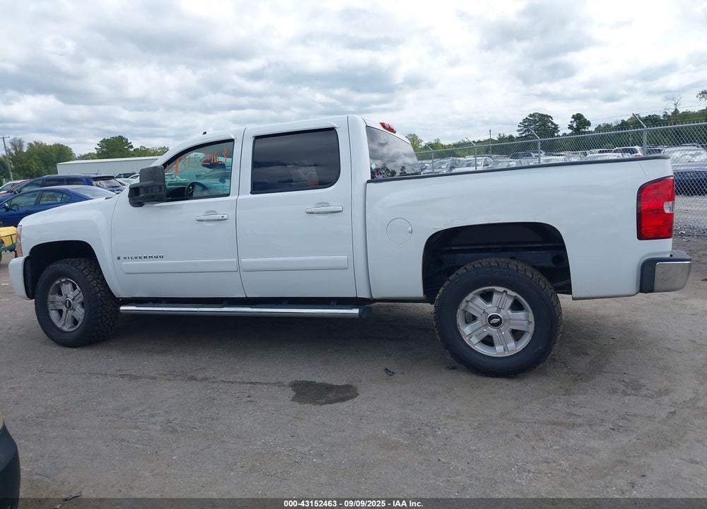 2007 CHEVROLET SILVERADO 1500 LTZ VIN: 2GCEK13M171576537