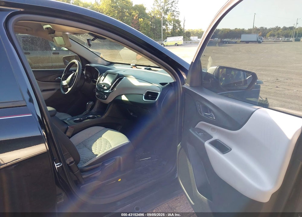 2018 CHEVROLET EQUINOX VIN: 2GNAXHEV5J6289640