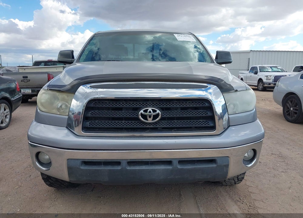 2008 TOYOTA TUNDRA SR5 5.7L V8 VIN: 5TBBV54158S493136