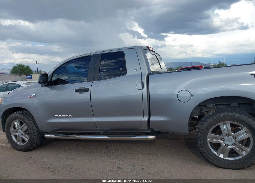 2008 TOYOTA TUNDRA SR5 5.7L V8 VIN: 5TBBV54158S493136