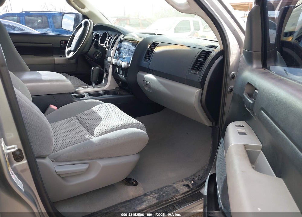 2008 TOYOTA TUNDRA SR5 5.7L V8 VIN: 5TBBV54158S493136
