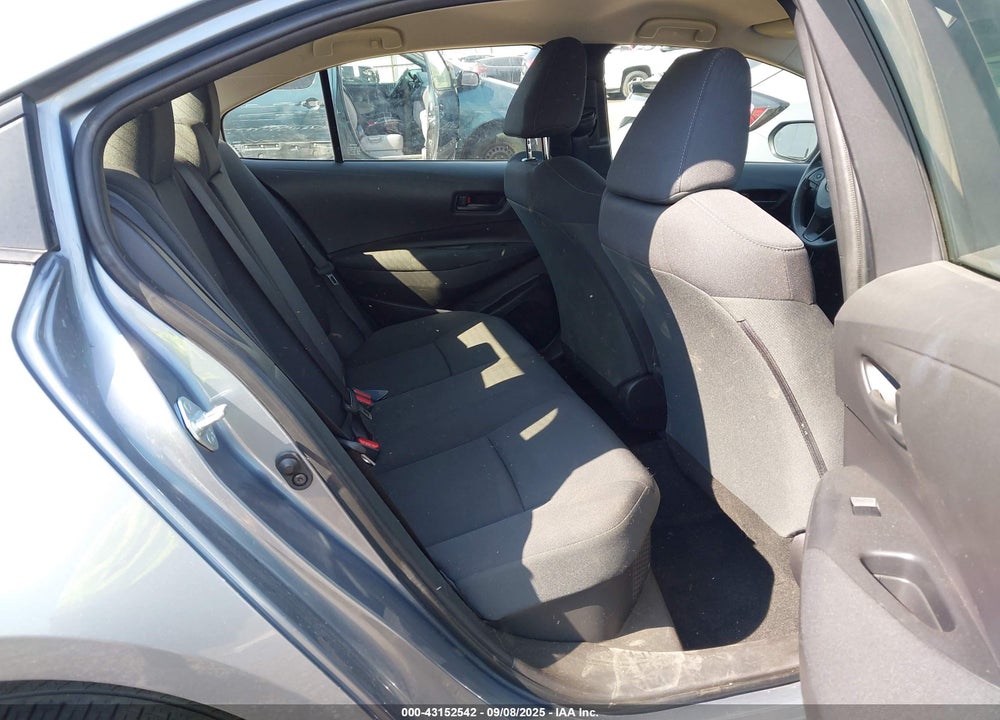 2022 TOYOTA COROLLA VIN: JTDEAMDE2NJ045393