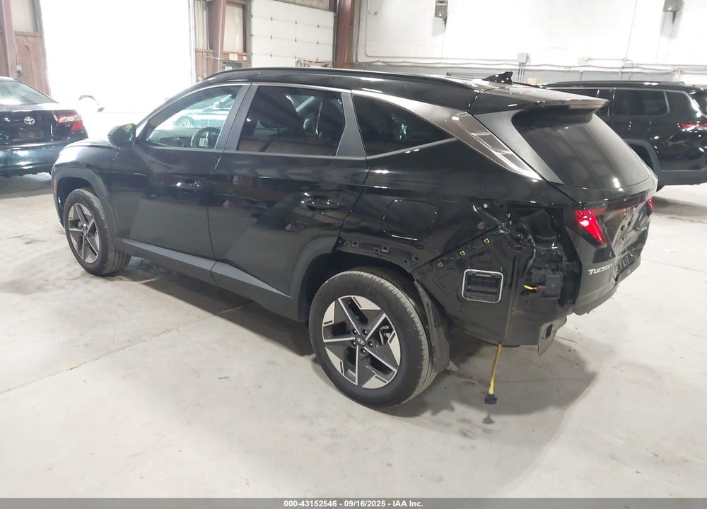 2025 HYUNDAI TUCSON VIN: KM8JBCDE8SU375065
