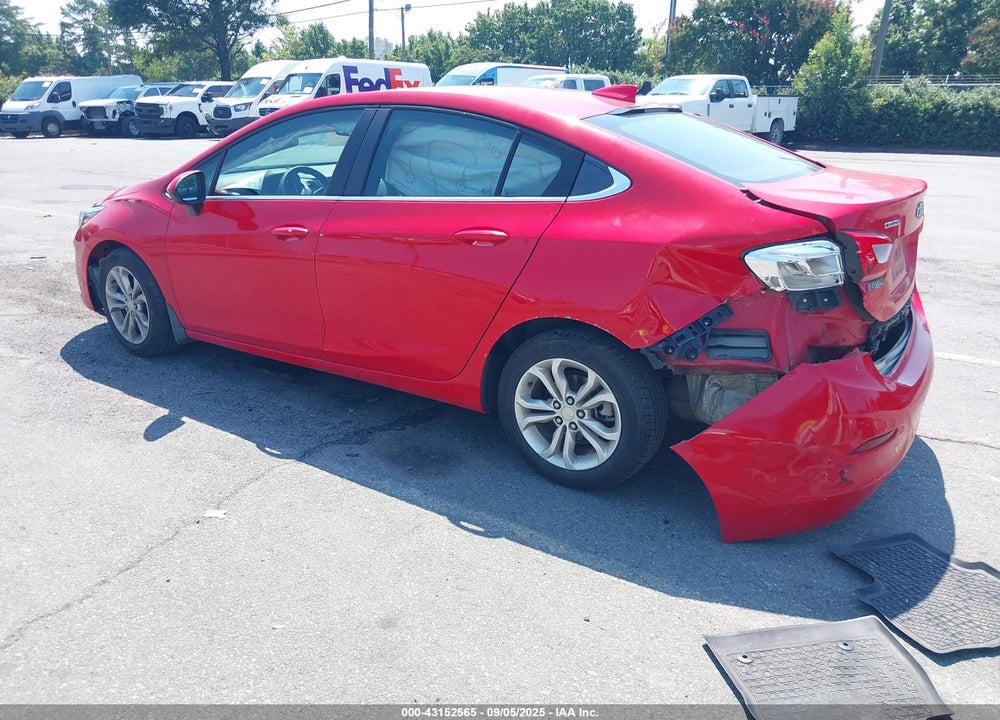 2019 CHEVROLET CRUZE LT VIN: 1G1BE5SM0K7105650