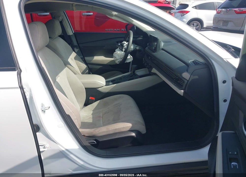 2024 HONDA ACCORD LX VIN: 1HGCY1F21RA024577