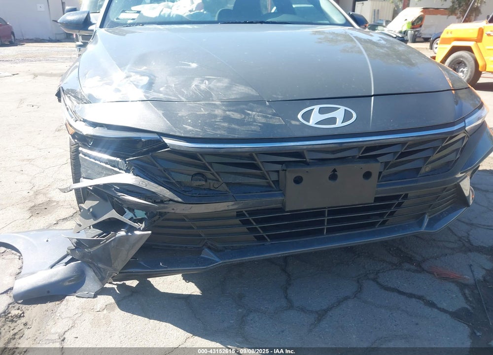 2025 HYUNDAI ELANTRA VIN: KMHLM4DG3SU984963