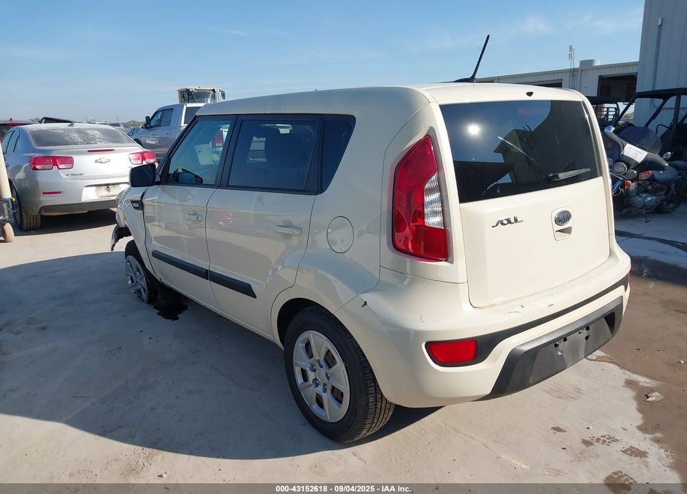 2012 KIA SOUL VIN: KNDJT2A53C7422888